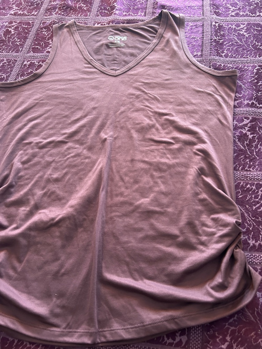 Apt. 9 Women’s V-Neck Tank Top - Mauve Plum